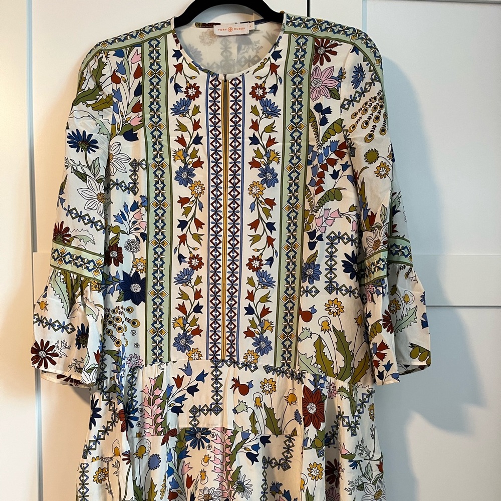 3 for $100! Tory Burch Green and White Casual Sundress with Flutter Sleeves
